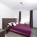 Jodlowa 6 Homestay *