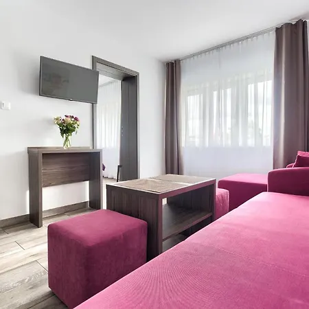 Jodlowa 6 홈스테이