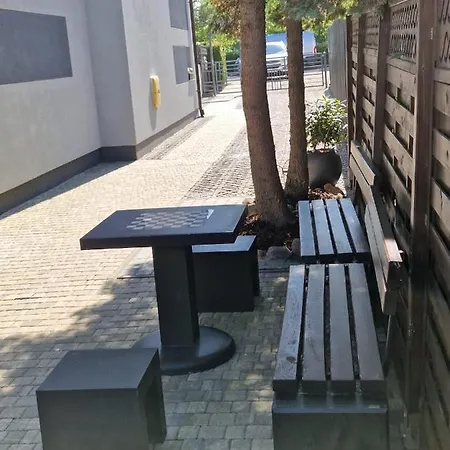 Jodlowa 6 코워브제크